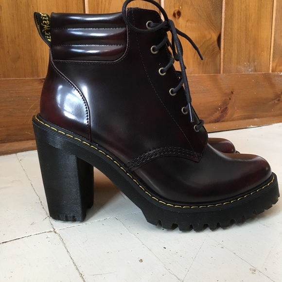 averil arcadia dr martens